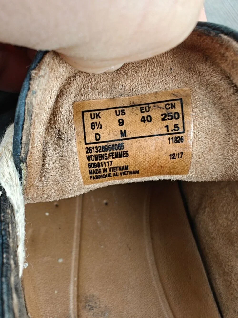 Clarks Size 9 Unstructured Haven Lace Blue Leather Comfort Sneakers Gum Sole